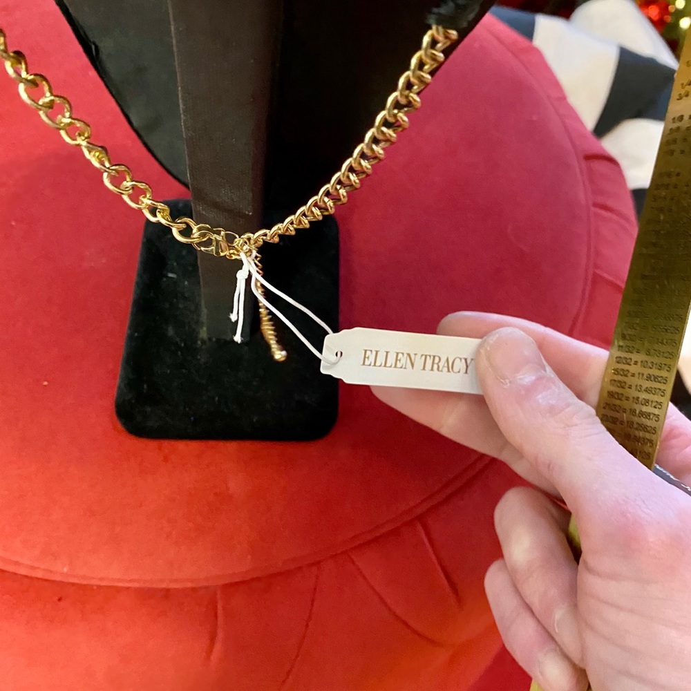 Ellen Tracy Necklace - Picture 4 of 4